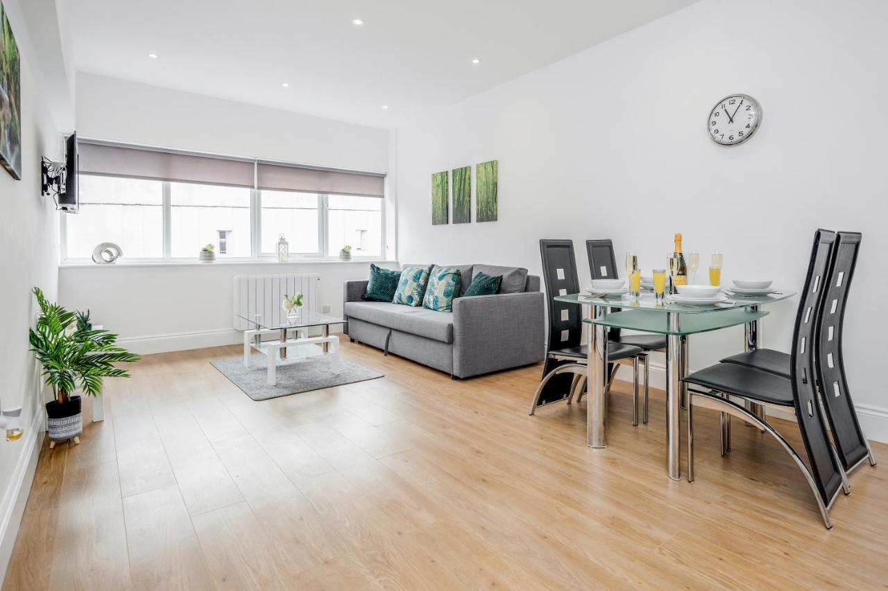 2 Bedroom Apartment At Modernview Serviced Accommodation Watford Town Centre F15 외부 사진