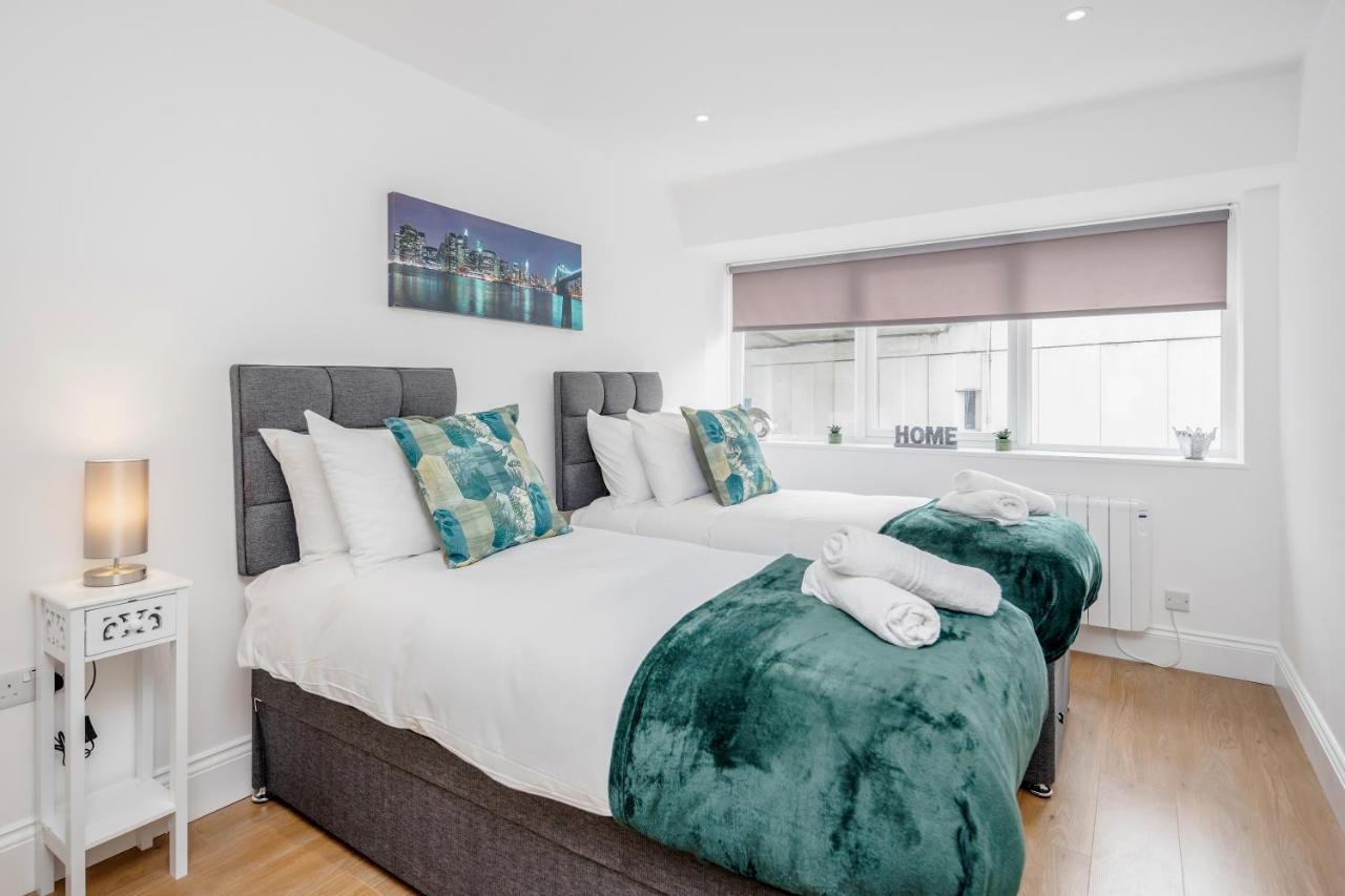 2 Bedroom Apartment At Modernview Serviced Accommodation Watford Town Centre F15 외부 사진